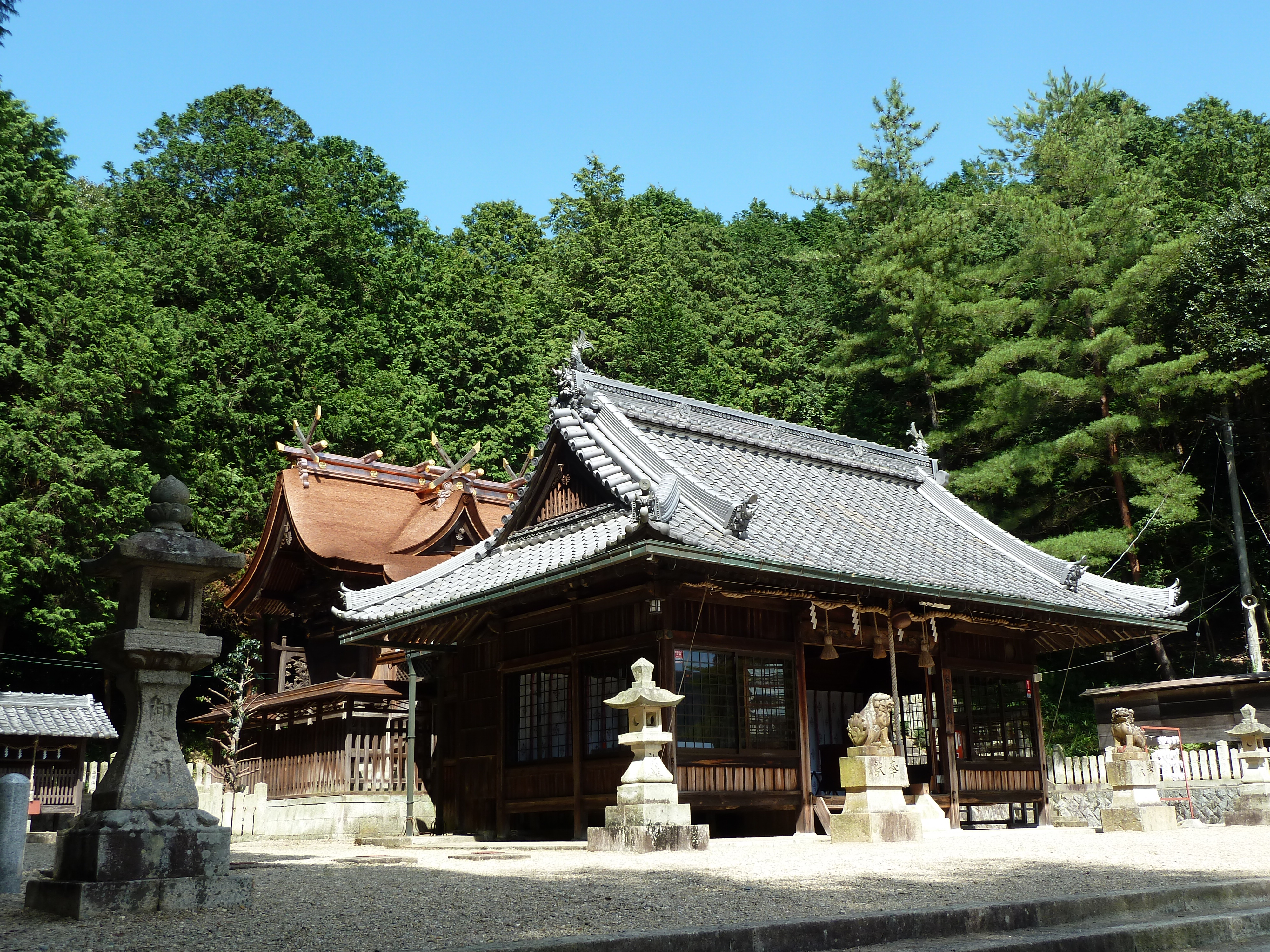 西脇八幡神社の社殿